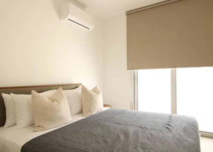 Phaedrus Living Coral Allure * לרנקה