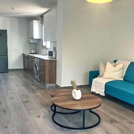 Phaedrus Living Coral Allure Larnaka
